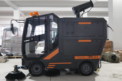 榮事達掃地機成為當今城市環(huán)境安康的主流設備 榮事達掃地機成為當今城市環(huán)境安康的主流設備.jpg